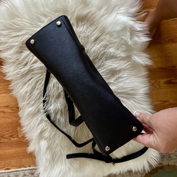 Kate Spade Newbury Lane Felix Classic Black Crossbody Purse - Picture 2 of 3